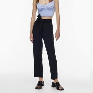 Aritzia Wilfred Tie Front Pant 00